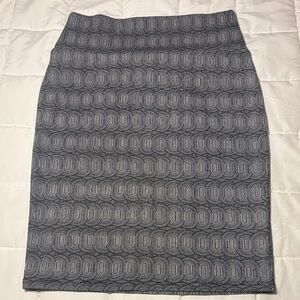 LulaRoe Cassie Pencil Patterned Black and White Skirt